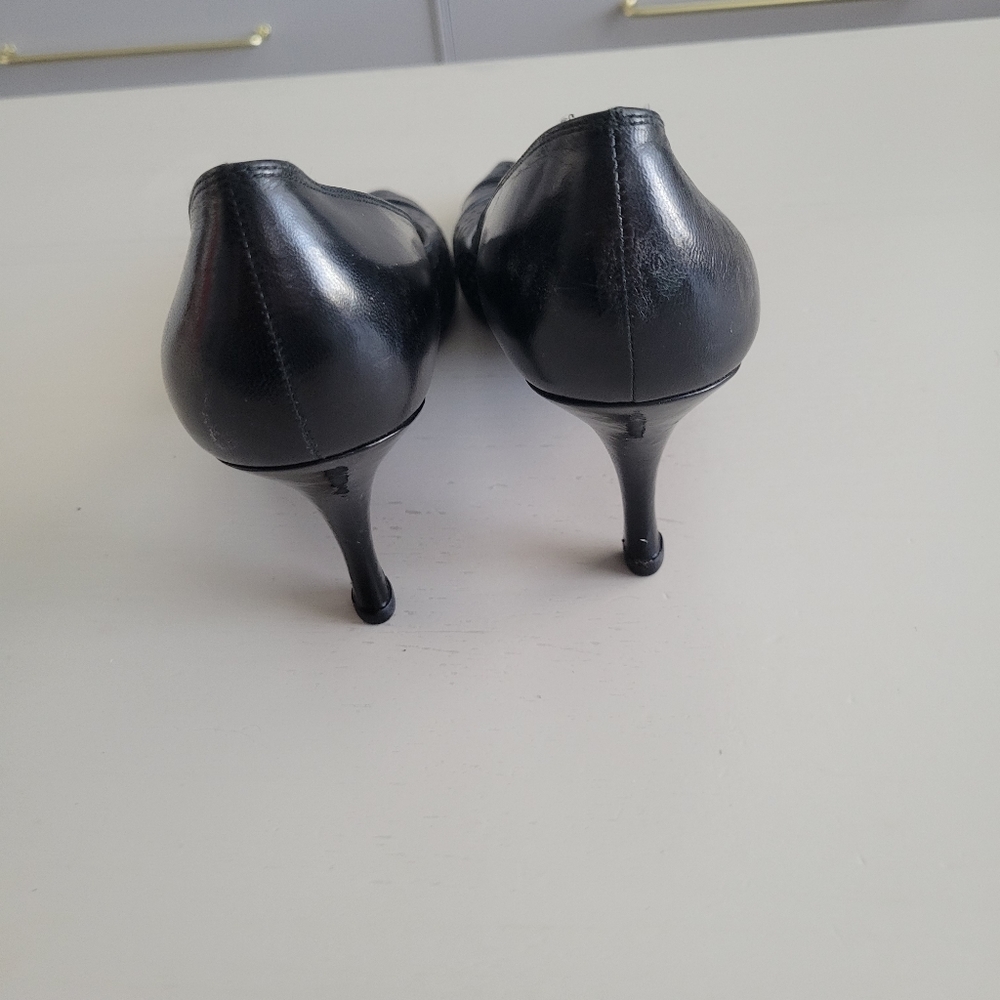 Stuart Weitzman Black Peep Toe Heels Women's Size 10 - Picture 5 of 11